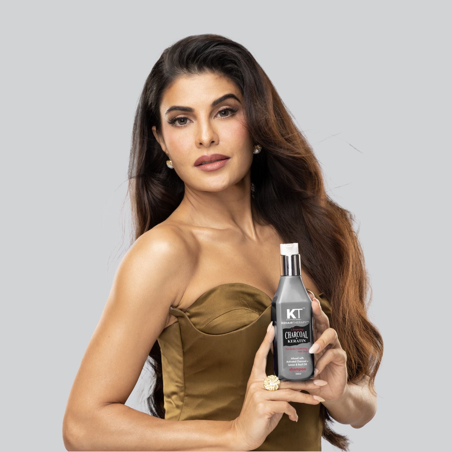 Charcoal &amp; Keratin Shampoo | Infused with Activated Charcoal, Lemon &amp; Basil Oil | Scalp Cleansing &amp; Hair Detox | Sulfate-Free, Paraben-Free | 250ml